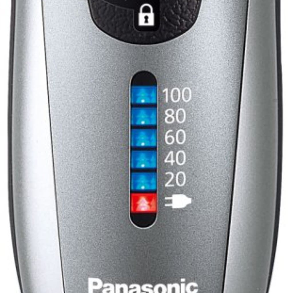 Бритва электрическая Panasonic ES-RF41-S520, сухое/влажное бритье, четыре бритвенные головки, мягкий футляр, триммер выдвижной в магазине articool.com.ua.